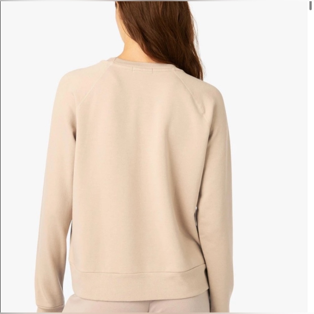 NWT Beyond Yoga Cozy Fleece™ Favorite Raglan Crew Sweatshirt - Picture 10 of 14